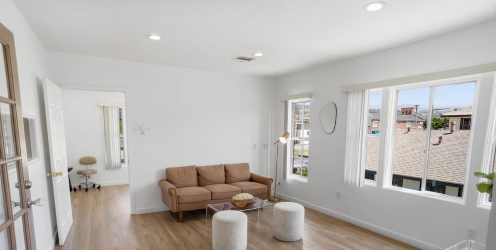 530-532 W Glenoaks Blvd, Glendale, CA for lease - Building Photo - Image 3 of 9