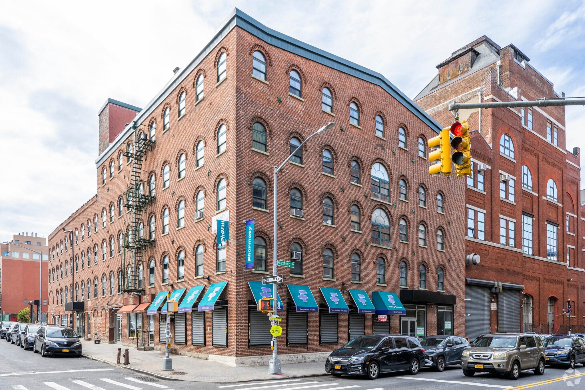 2 Skillman St, Brooklyn, NY for lease Primary Photo- Image 1 of 7