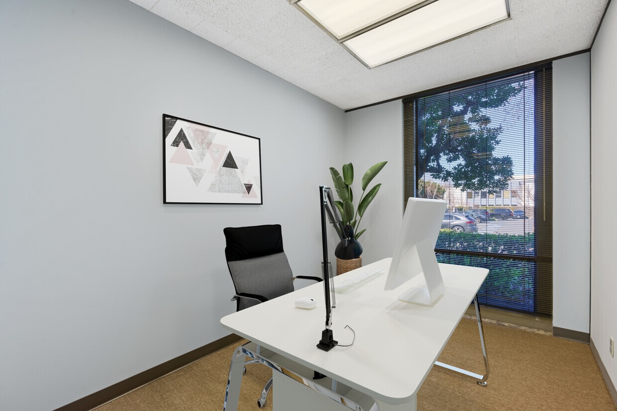 7901 Oakport St, Oakland, CA à louer Photo du bâtiment- Image 1 de 6