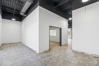 7041 Grand National Dr, Orlando, FL for lease Interior Photo- Image 1 of 2