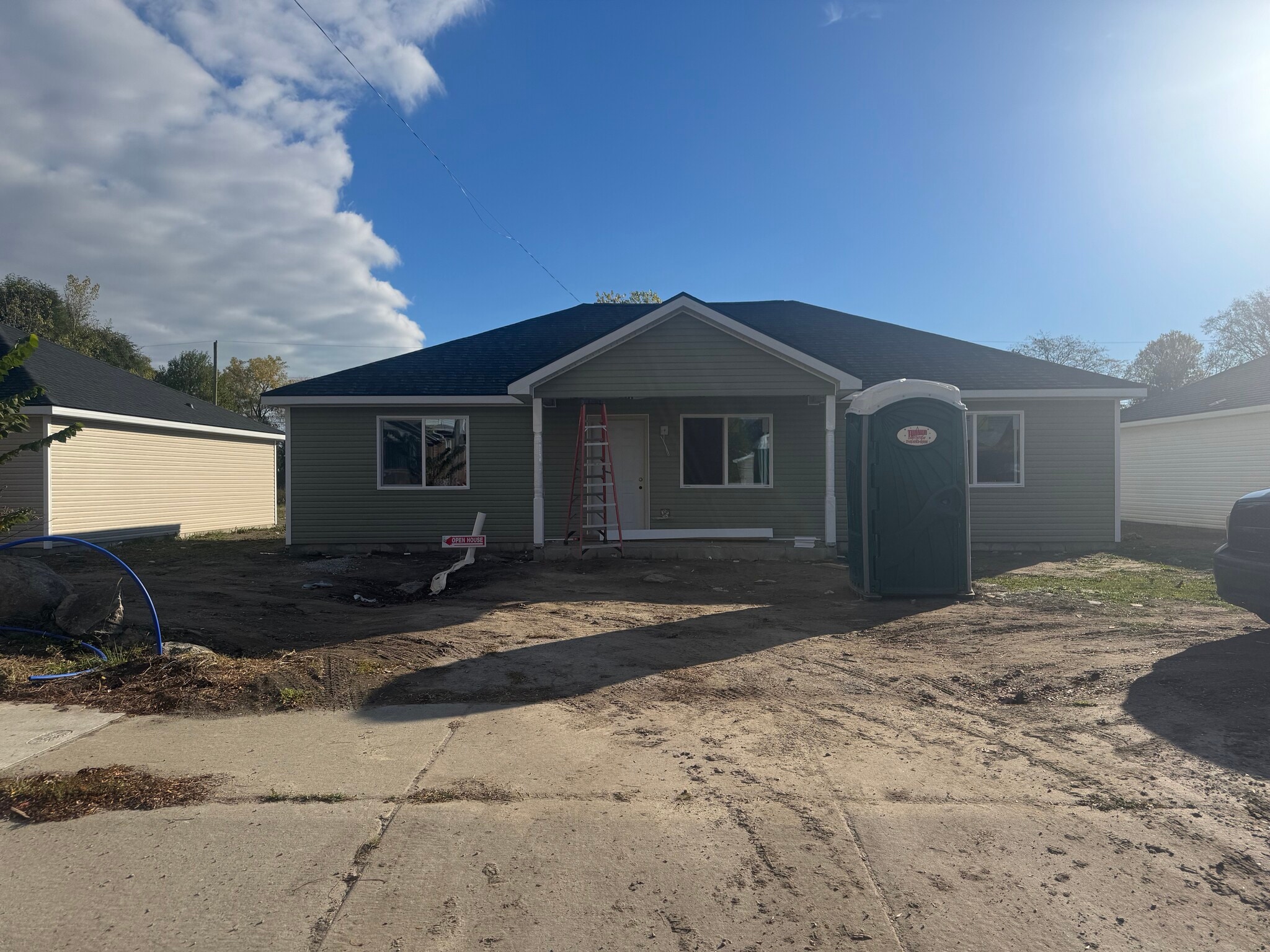 23272 Wellington Ave, Warren, MI for sale Primary Photo- Image 1 of 2