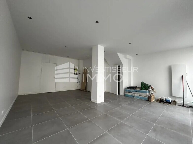 Retail in Champigny-sur-Marne for lease - Interior Photo - Image 3 of 5