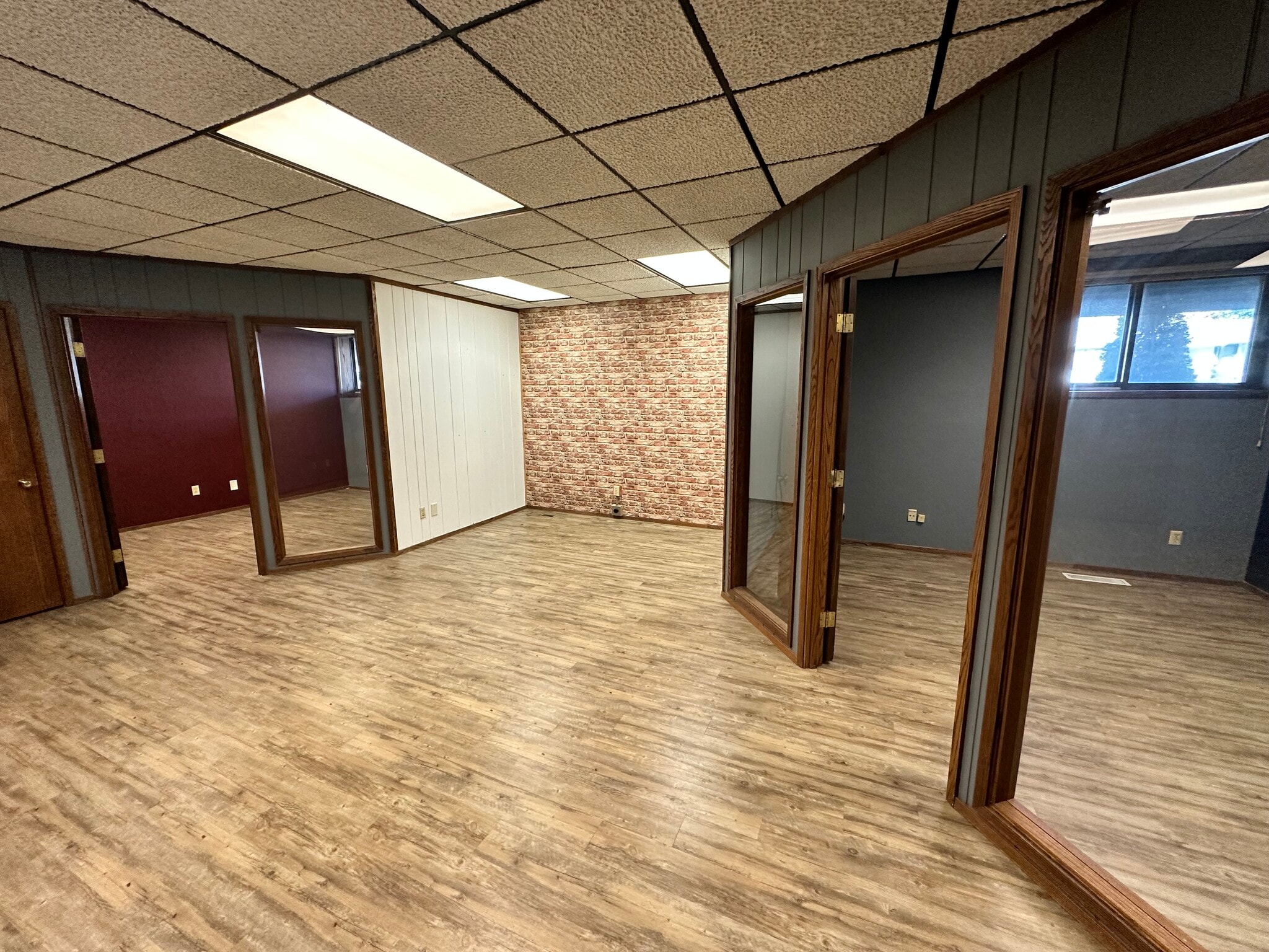 2108-2116 Broadwater Ave, Billings, MT for lease Interior Photo- Image 1 of 6