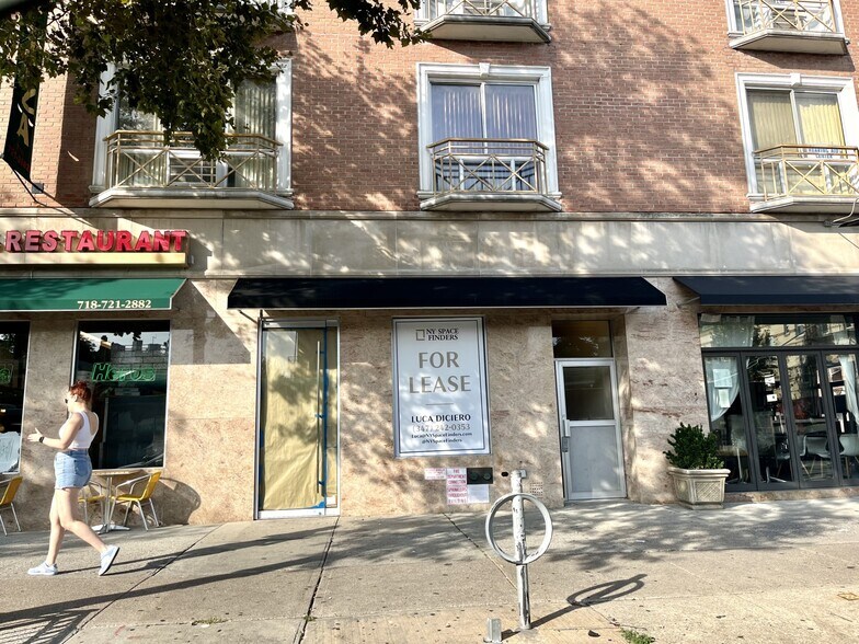 40-11-40-17 30th Ave, Astoria, NY à louer - Photo du bâtiment - Image 2 de 8