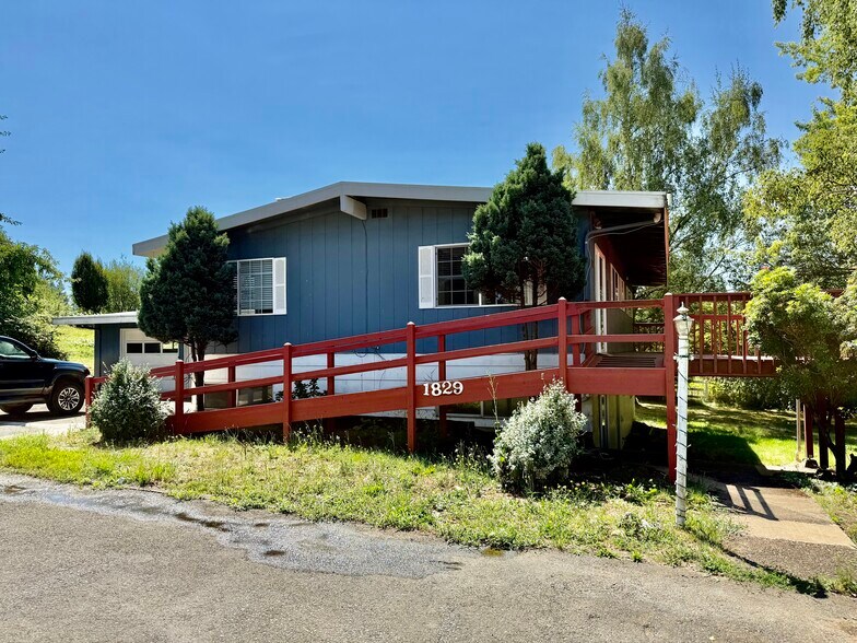 1829 SE 283rd Ave, Camas, WA for sale - Primary Photo - Image 2 of 21