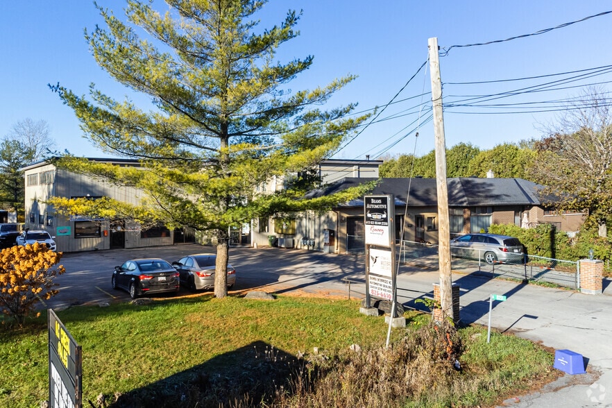 822 Cedarview Rd, Ottawa, ON for lease - Building Photo - Image 2 of 4