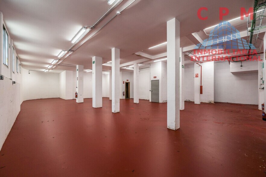 Avenida del Doctor Federico Rubio y Galí, Madrid, Madrid for sale - Building Photo - Image 2 of 3