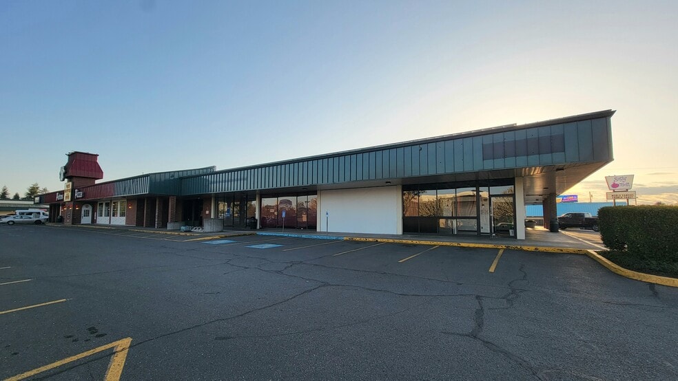 1501-1551 Hawthorne Ave NE, Salem, OR for lease - Building Photo - Image 2 of 5