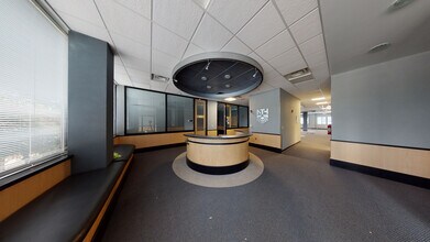 608 S Washington Ave, Lansing, MI for lease Interior Photo- Image 1 of 3