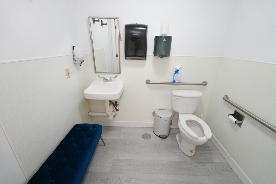 13605 SW 149th Ave, Miami, FL à vendre - Photo du bâtiment - Image 3 de 26