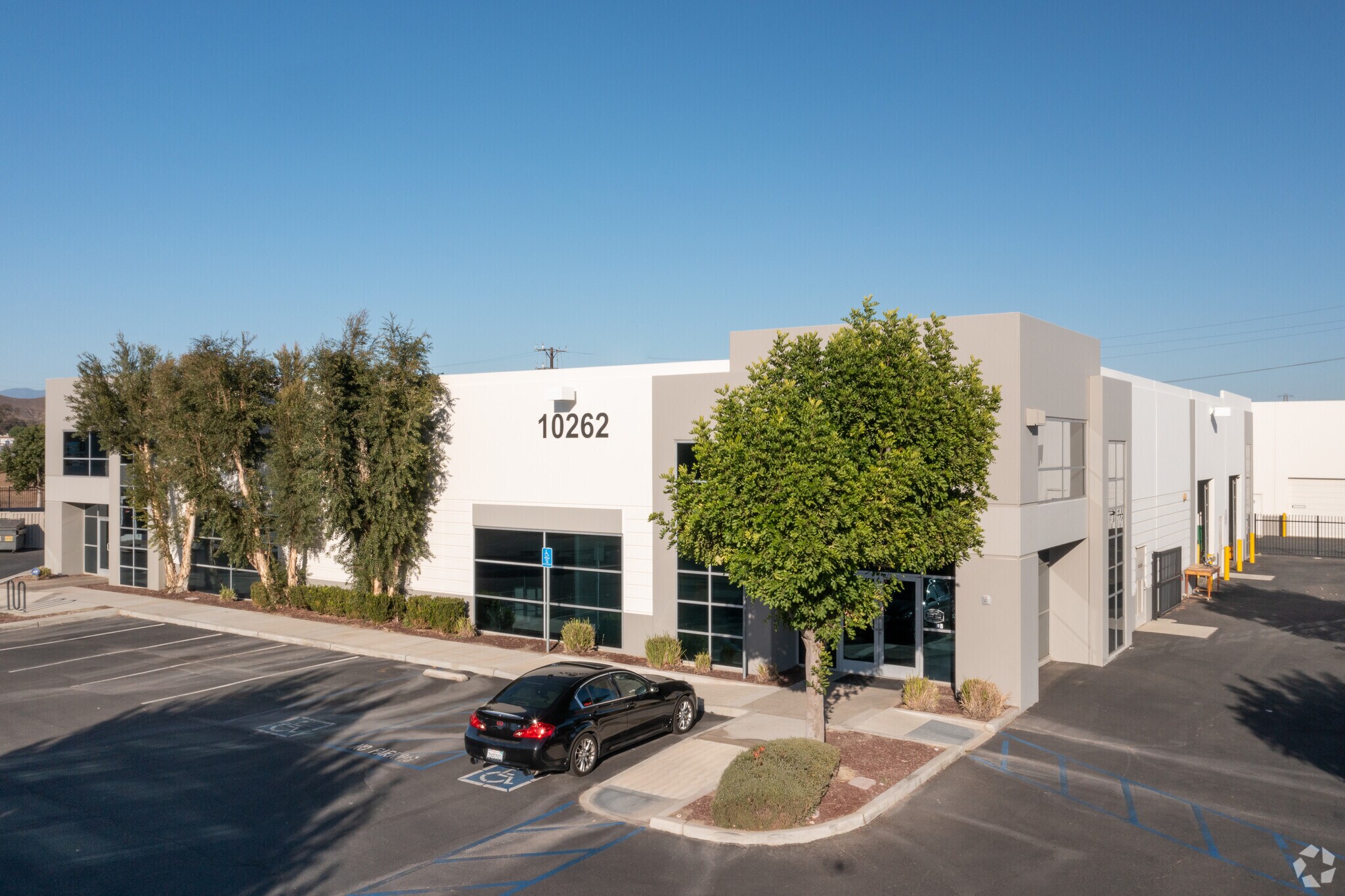 10262 Birtcher Dr, Jurupa Valley, CA for sale Primary Photo- Image 1 of 6