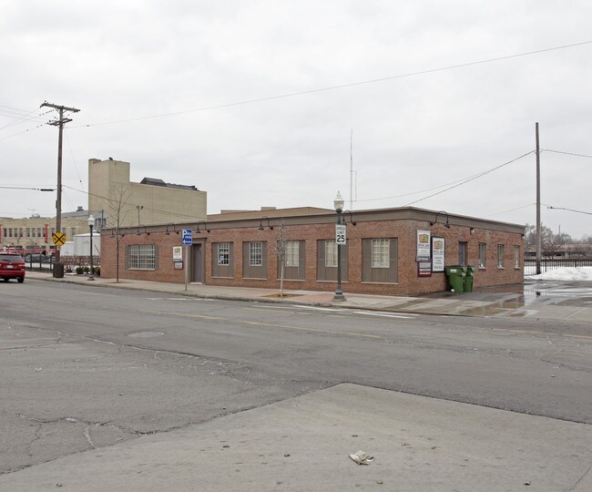 More details for 200 S Washington Ave, Royal Oak, MI - Office for Lease