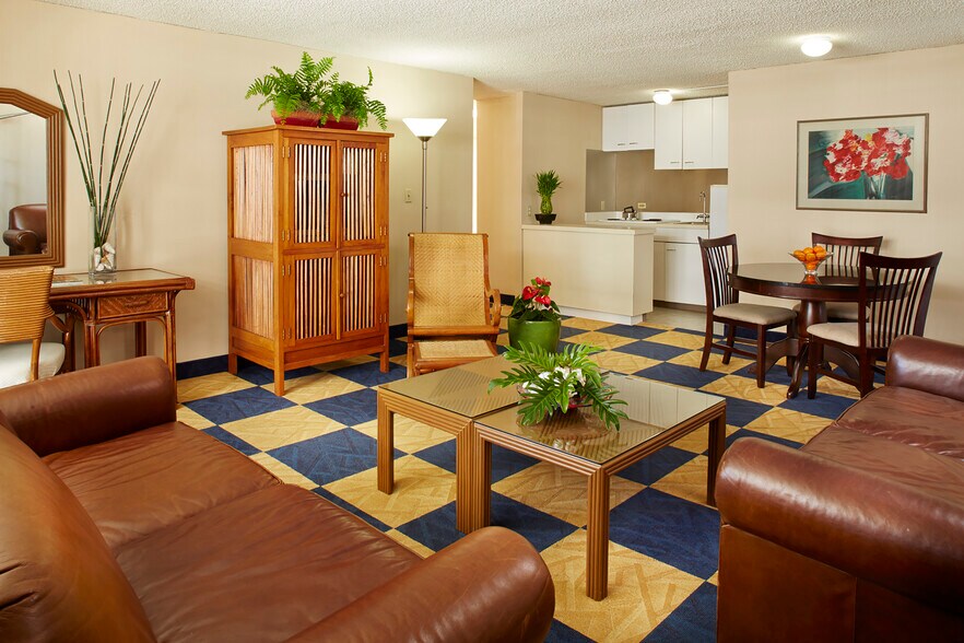 2555 Cartwright Rd, Honolulu, HI à vendre - Photo du bâtiment - Image 2 de 17