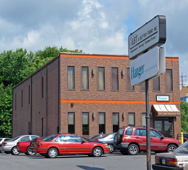 1337 N Main Ave, Scranton, PA for lease - Primary Photo - Image 1 of 2