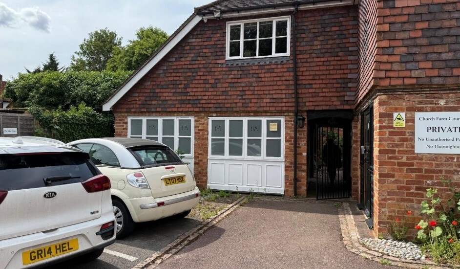 High St, Chalfont St Giles for lease Building Photo- Image 1 of 4