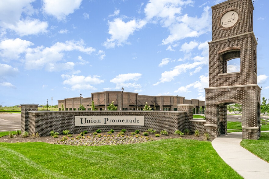 9232 US Highway 42, Union, KY à louer - Photo du bâtiment - Image 1 de 6
