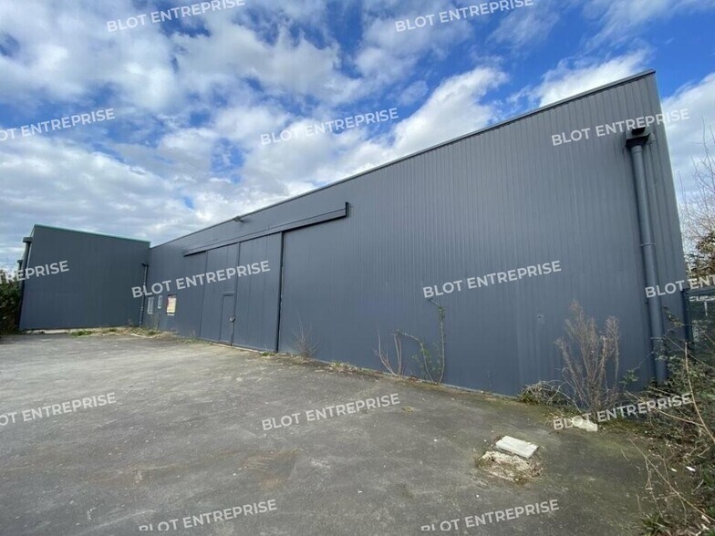 Flex dans Saint-Grégoire à louer - Photo du bâtiment - Image 1 de 4