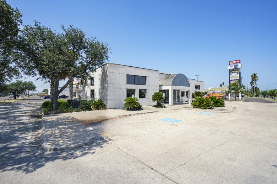 2250 Nolana Ave, McAllen, TX for sale - Building Photo - Image 2 of 5