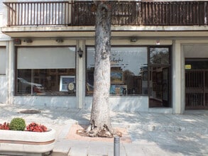 Retail in San Lorenzo de El Escorial, Madrid for lease Interior Photo- Image 2 of 11
