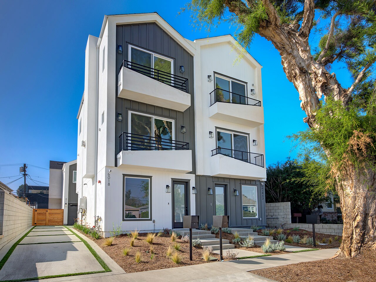 6018 Comey Ave, Los Angeles, CA à vendre Photo principale- Image 1 de 1