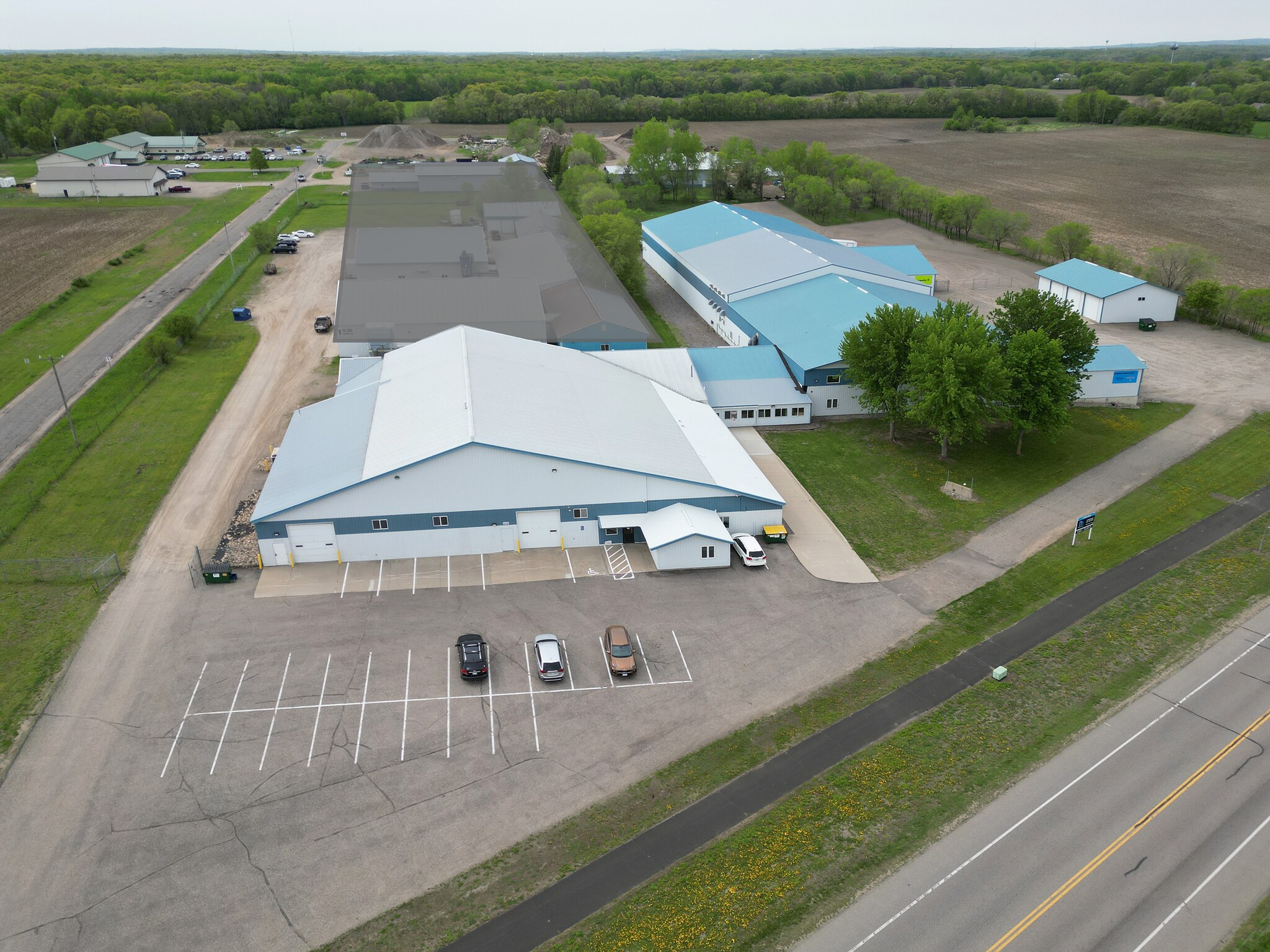 2330 County Road 137, Waite Park, MN à louer Photo principale- Image 1 de 14