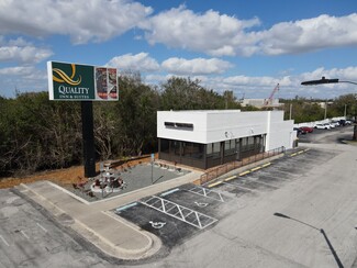 Plus de détails pour 2037 E Irlo Bronson Memorial Hwy, Kissimmee, FL - Bureau à vendre