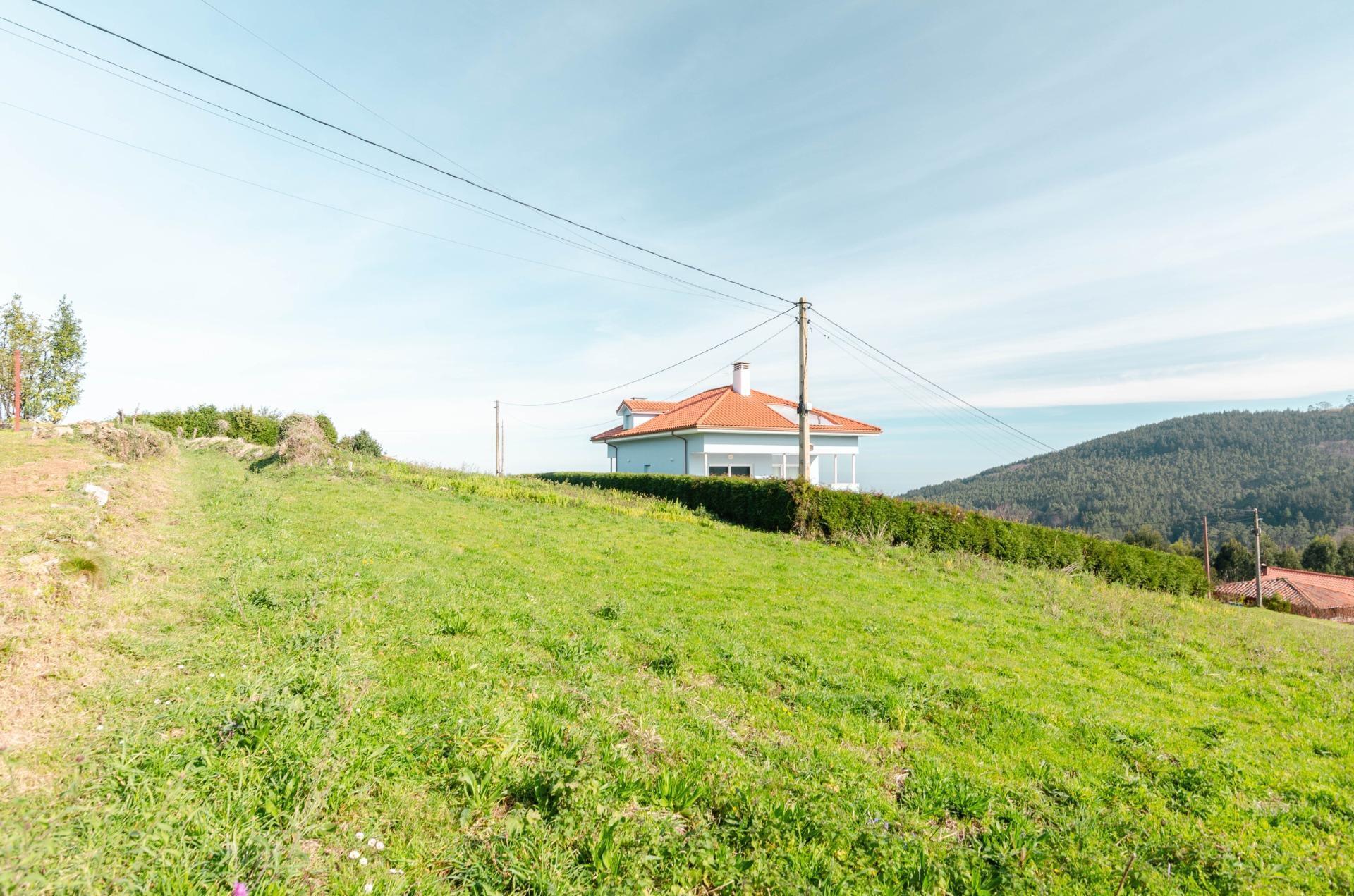 Armayor, Cudillero, Asturias for sale Building Photo- Image 1 of 44