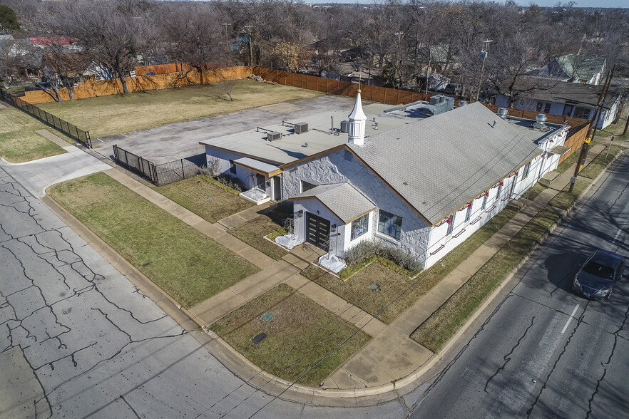 1300 Gould Ave, Fort Worth, TX for sale - Primary Photo - Image 1 of 16