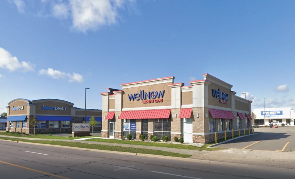 225 N Lincoln Rd, Escanaba, MI à louer - Photo du bâtiment - Image 1 de 3