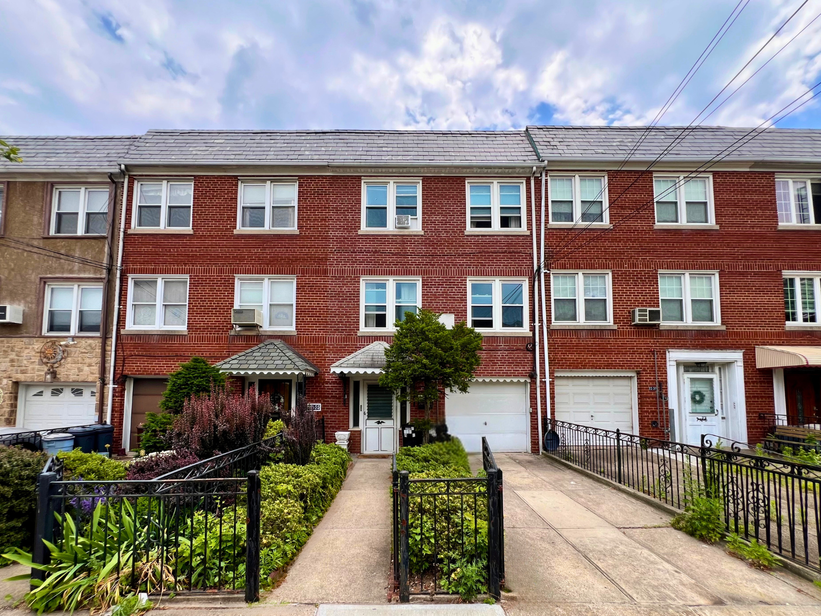 2237 47th St, Astoria, NY à vendre Photo principale- Image 1 de 14