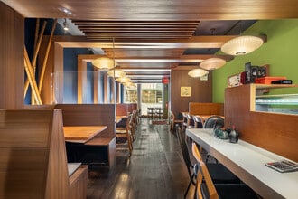 90-92 University Pl, New York, NY for lease Interior Photo- Image 1 of 7