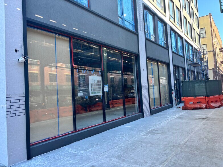 2795 Fulton St, Brooklyn, NY à louer - Photo du bâtiment - Image 2 de 5