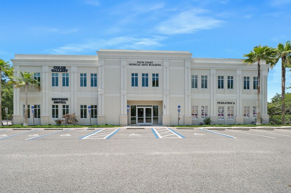 180 Pinnacles Dr, Palm Coast, FL for lease Building Photo- Image 1 of 18