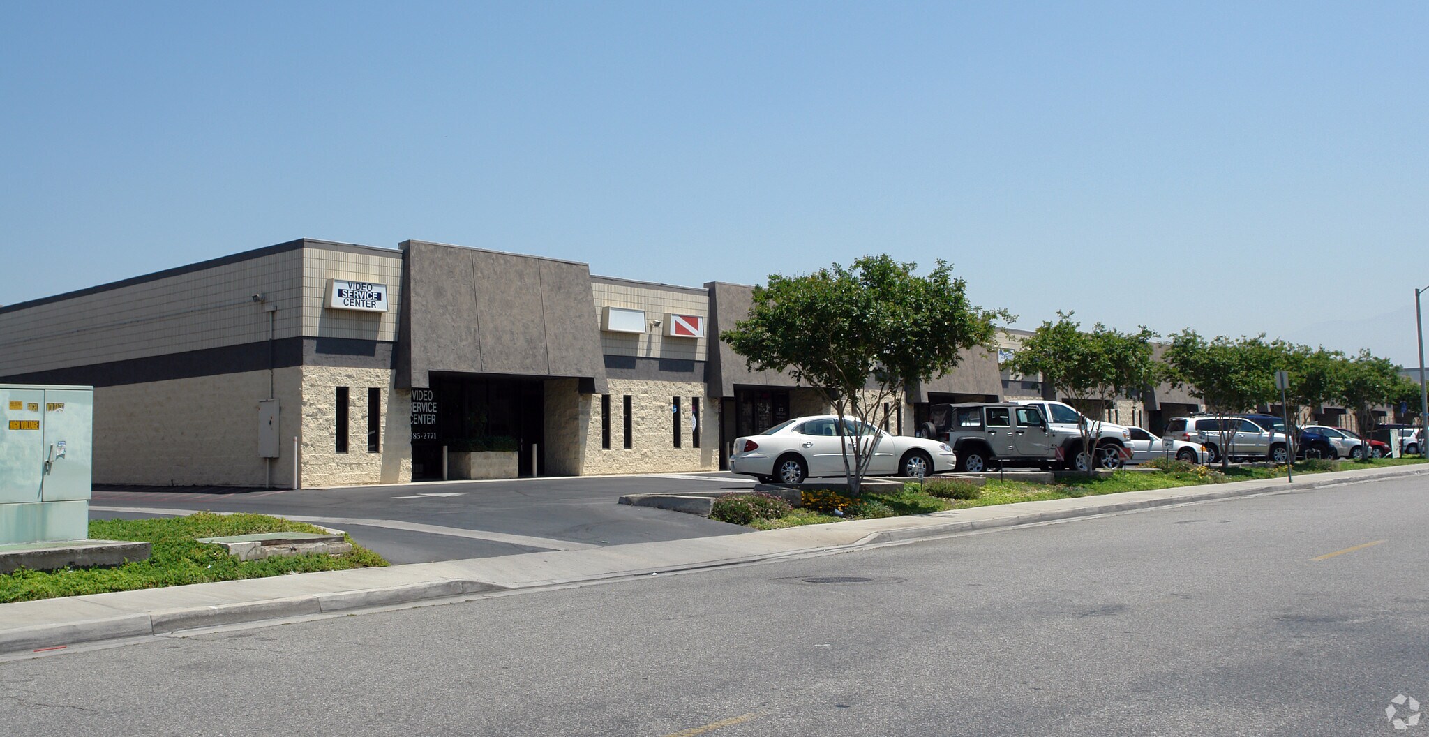 360-370 Orange Show Ln, San Bernardino, CA for lease Primary Photo- Image 1 of 5