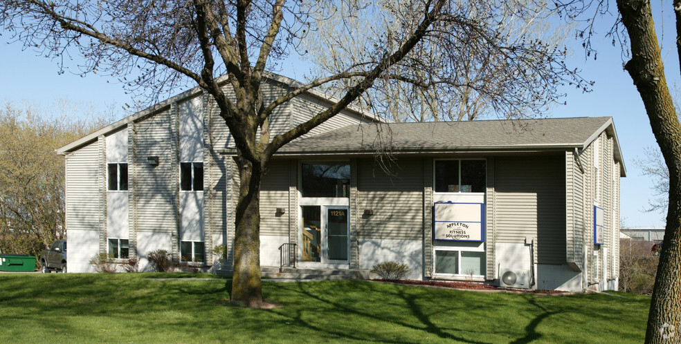 Bureau dans Appleton, WI à vendre - Photo principale - Image 1 de 1