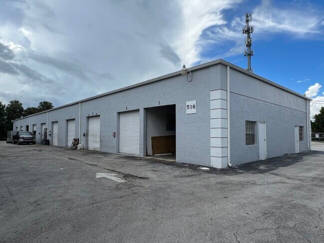 More details for 516 Commerce Way E, Jupiter, FL - Industrial for Lease
