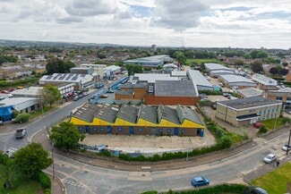 Plus de détails pour 30 Woods Way, Worthing - Industriel à vendre