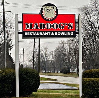 Plus de détails pour 1616 N Section St, Sullivan, IN - Sports et divertissement à vendre