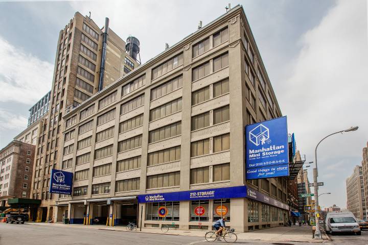 161 Varick St, New York, NY for lease Building Photo- Image 1 of 1