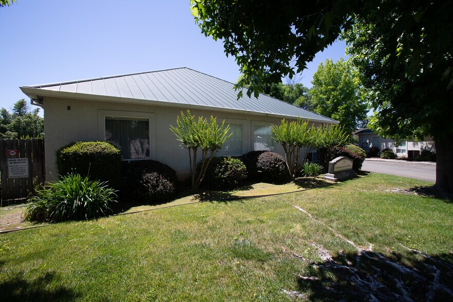 353 Park Marina Cir, Redding, CA for sale - Building Photo - Image 3 of 20