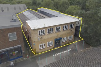 Plus de détails pour 6 Eskdale Rd, Uxbridge - Industriel à vendre