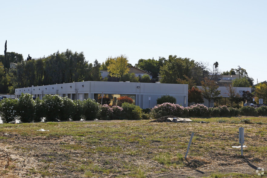 1717 Solano Way, Concord, CA for sale - Building Photo - Image 3 of 9