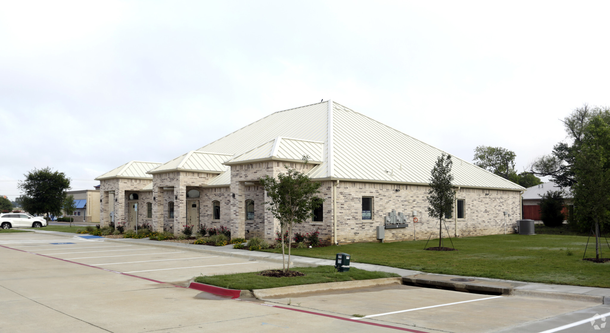 6140 Precinct Line Rd, Hurst, TX for lease Primary Photo- Image 1 of 6