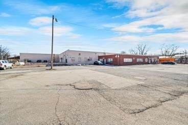 110 Industrial Rd, New Windsor Township, NY à louer - Photo du bâtiment - Image 2 de 38