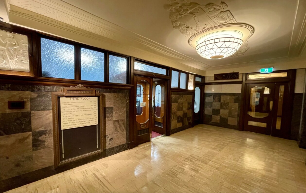 220 Collins St, Melbourne for lease Interior Photo- Image 1 of 4
