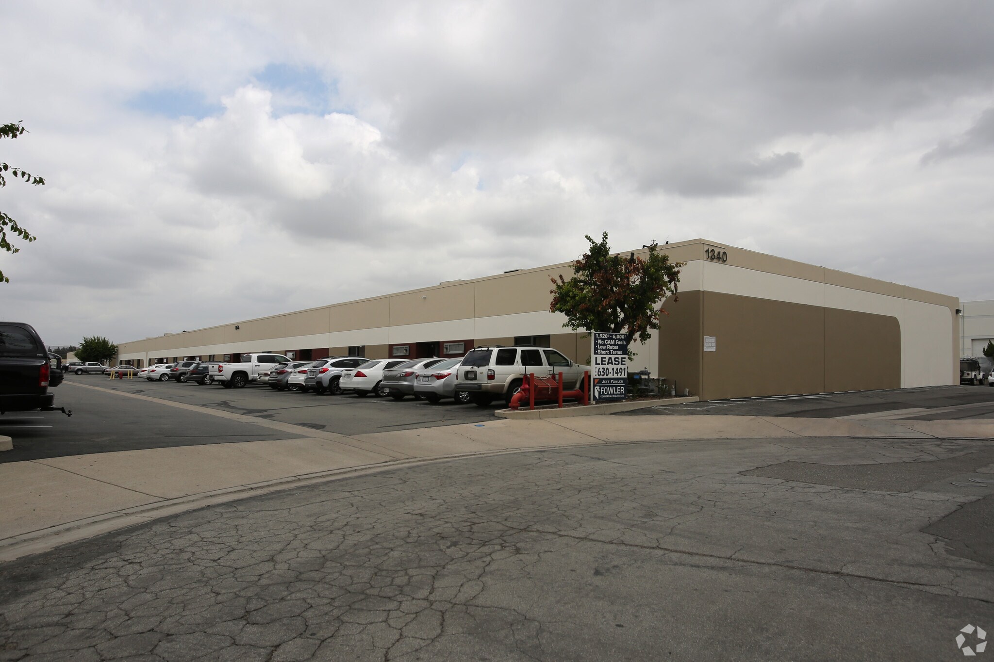1340 N Dynamics St, Anaheim, CA à louer Photo du bâtiment- Image 1 de 2
