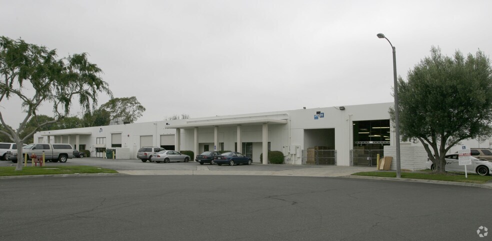 20501-20507 Belshaw Ave, Carson, CA à louer - Photo du bâtiment - Image 2 de 13