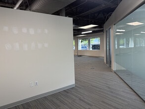 10619 S Jordan Gtwy, South Jordan, UT for lease Interior Photo- Image 2 of 11