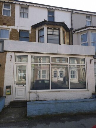 More details for 45 Woodfield Rd, Blackpool - Hospitality for Sale