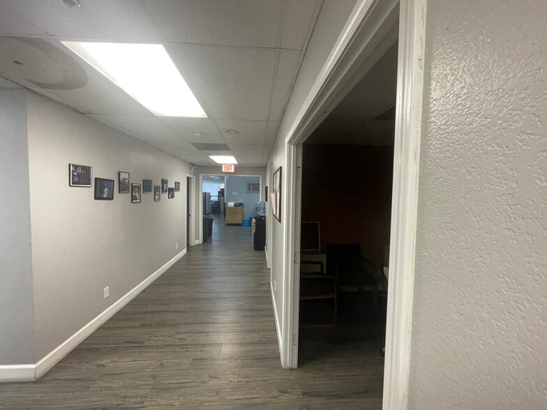 1690 Frontage Rd, Chula Vista, CA for lease - Interior Photo - Image 3 of 12